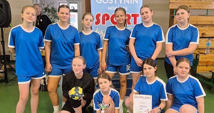 Zacięta Rywalizacja Dziewcząt W...