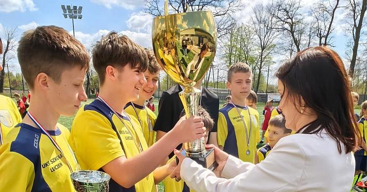 II Międzypowiatowy Turniej Piłki Nożnej o Puchar Wójta Gminy Gostynin [ZDJĘCIA]