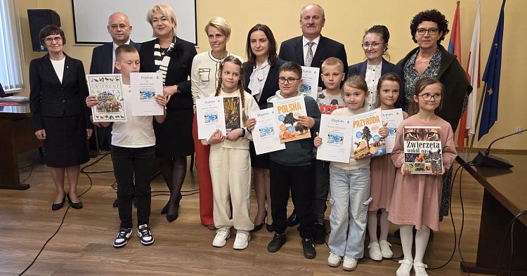 Wręczenie nagród w konkursie plastycznym „Zwierzęta i rośliny parków krajobrazowych i narodowych"