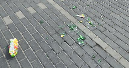 Rozbite Butelki Po Alkoholu...