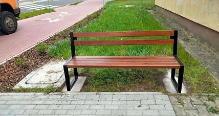 Nowe ławki W Gostyninie