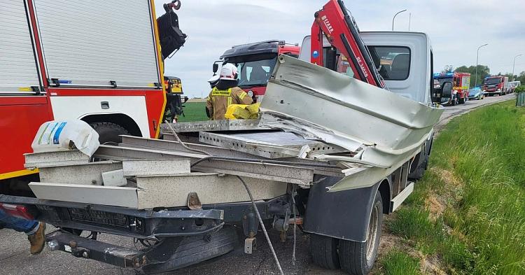 Szynobus Uderzył W Iveco ...