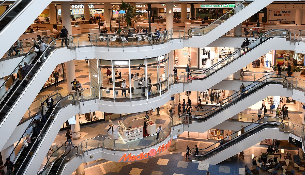Zakupy wciąż są głównym powodem wizyt w galeriach handlowych [RAPORT]