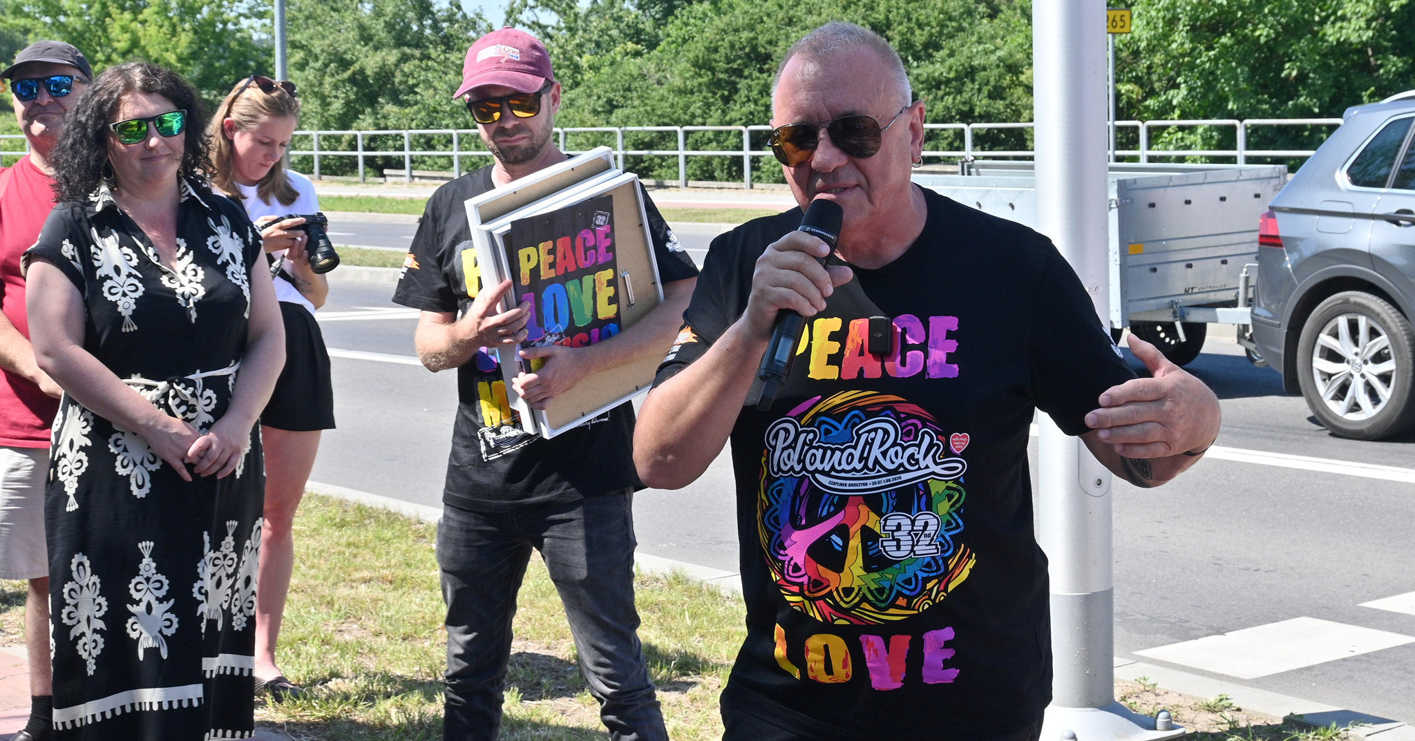 Jurek Owsiak w Gostyninie. Nowe rondo nosi imię Wielkiej Orkiestry Świątecznej Pomocy [ZDJĘCIA]