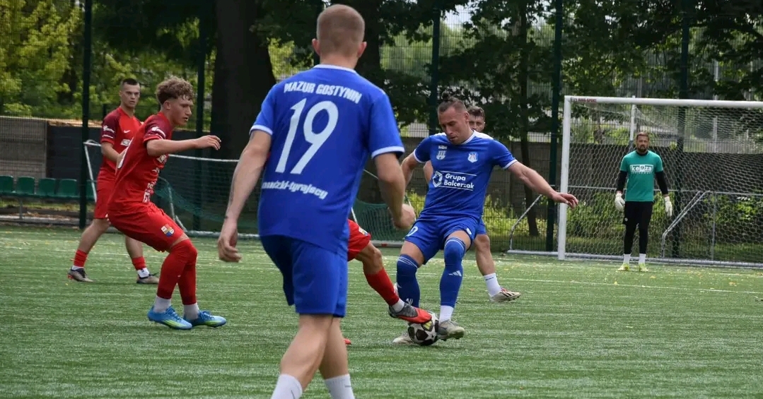 Mazur Wygrywa Pierwszy Sparing...