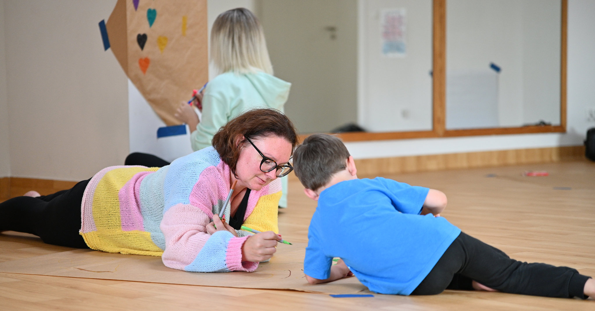 Pędzel I Muzyka W Mck. Mini ...