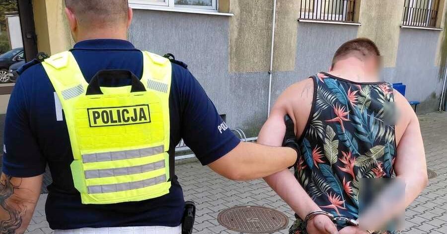 Ojciec Z Trójką Dzieci W A...