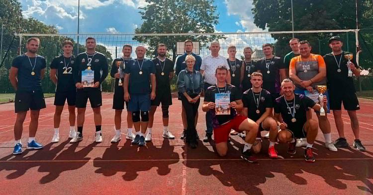 Gostynin Team Wygrywa Siatkarski...