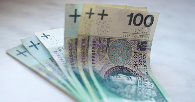 Nowy rachunek bankowy i 800+. Bez tej formalności pieniądze nie trafią na konto