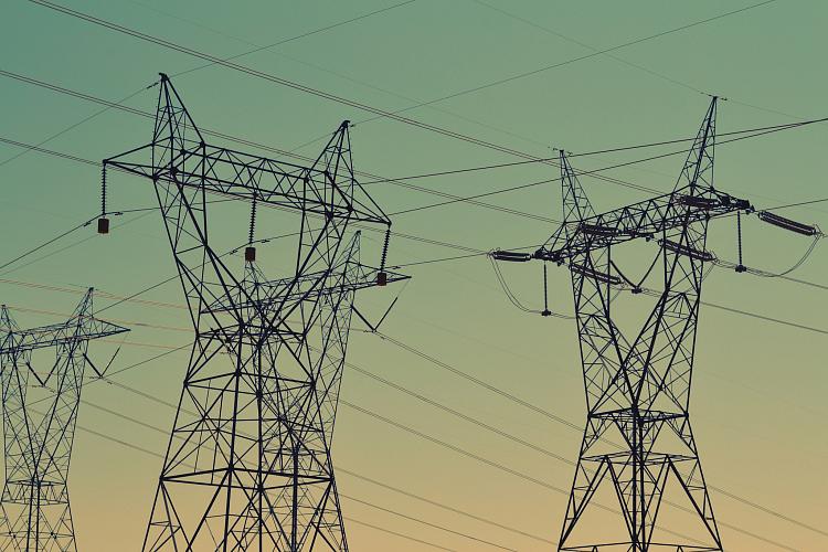 Rachunki za prąd w Gostyninie. Jak sprawdzić zużycie energii i skutecznie je ograniczyć?