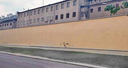 Płock: 7 Więźniów Trafiło Do S...