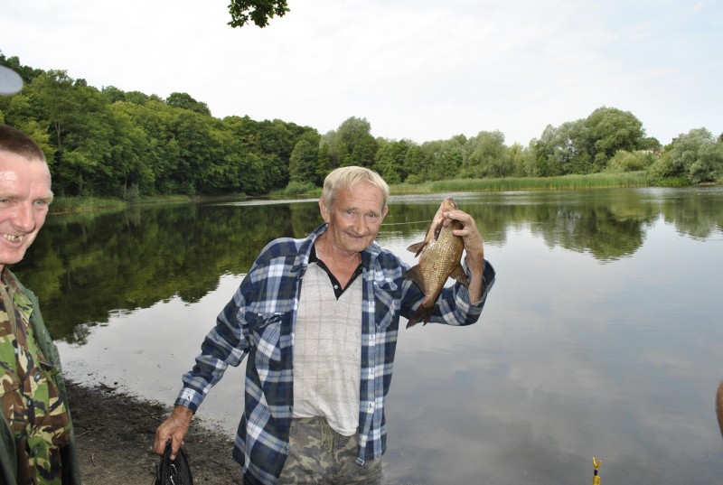 Zawody wędkarskie na Bratoszewie