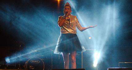 Piękni I Młodzi Oraz Andrzej R...