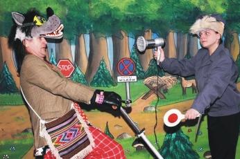Spektakl plenerowy "Wilk i Zając"