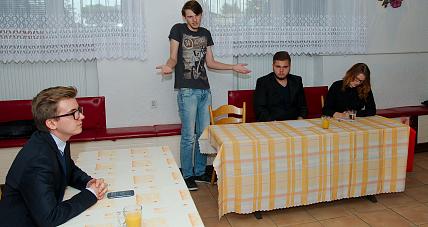 Grać, Czy Nie Grać, Oto J...