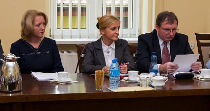 Pieniędzy Na Wypłaty Dla N...