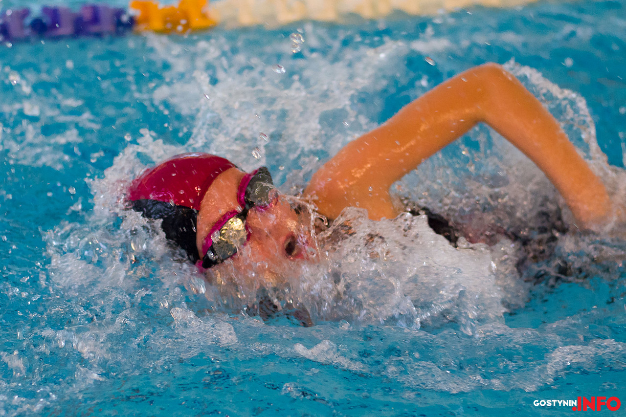 Międzyszkolne zawody pływackie o Puchar Burmistrza 2015