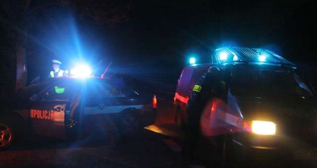 Zderzenie Vectry i Renault na obwodnicy, 4 osoby trafiły do szpitala