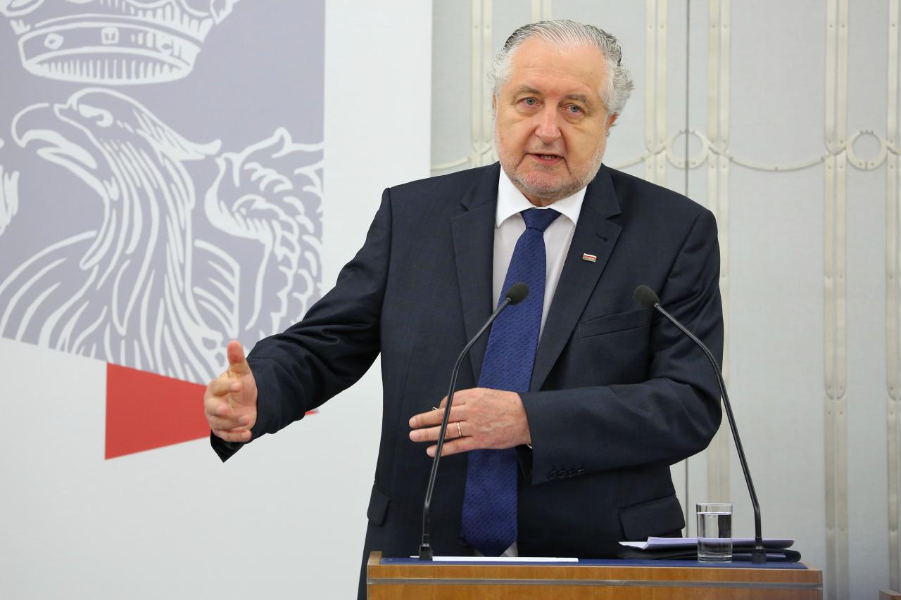 Popierasz Trybunał Konstytucyjny? Wyślij kartkę do prezesa TK Andrzeja Rzeplińskiego