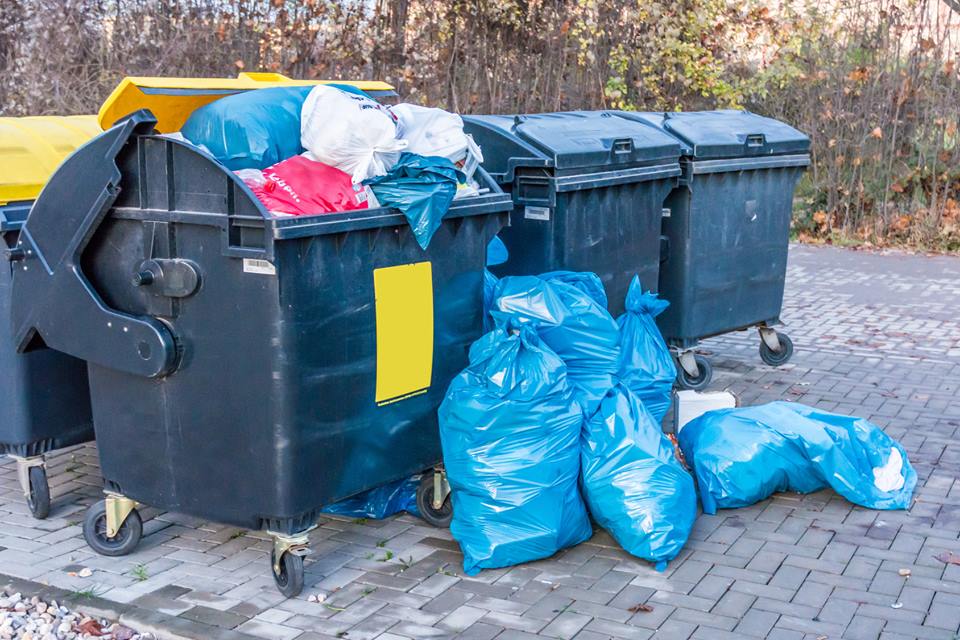 Burmistrz nie chce tanich śmieci. Opłaty za odbiór odpadów prawdopodobnie wzrosną