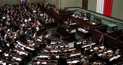 Posłowie Przyjęli Program ...