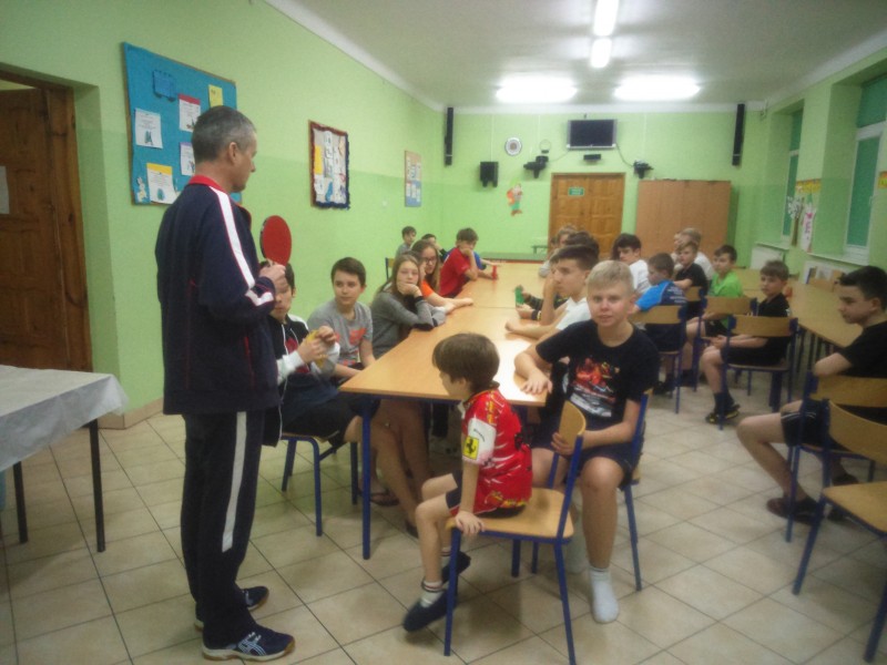 Obóz sportowy tenisa stołowego klubu "Alfa"