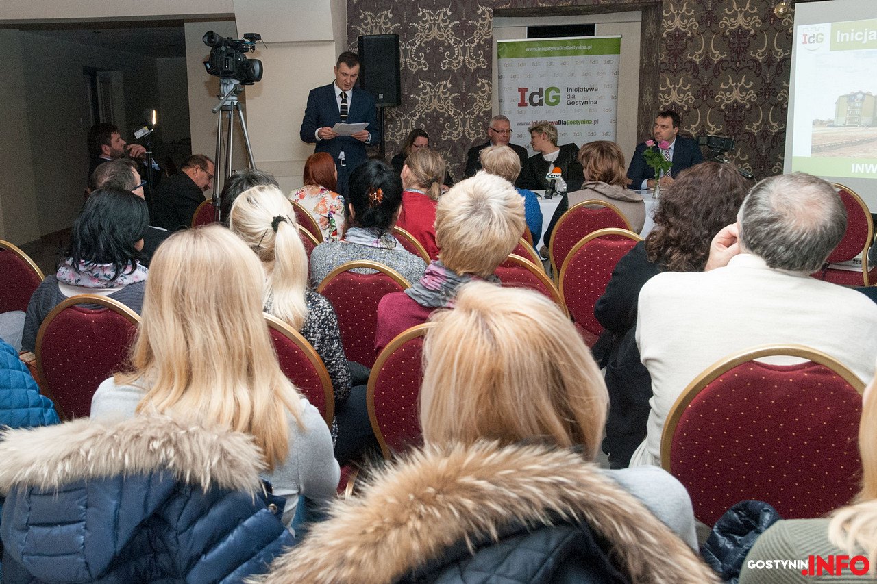 Sprawozdanie z prac miejskich komisji stałych