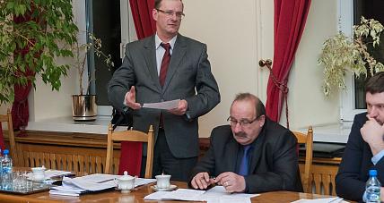 Stanisław Pieniążek Walczy O ...