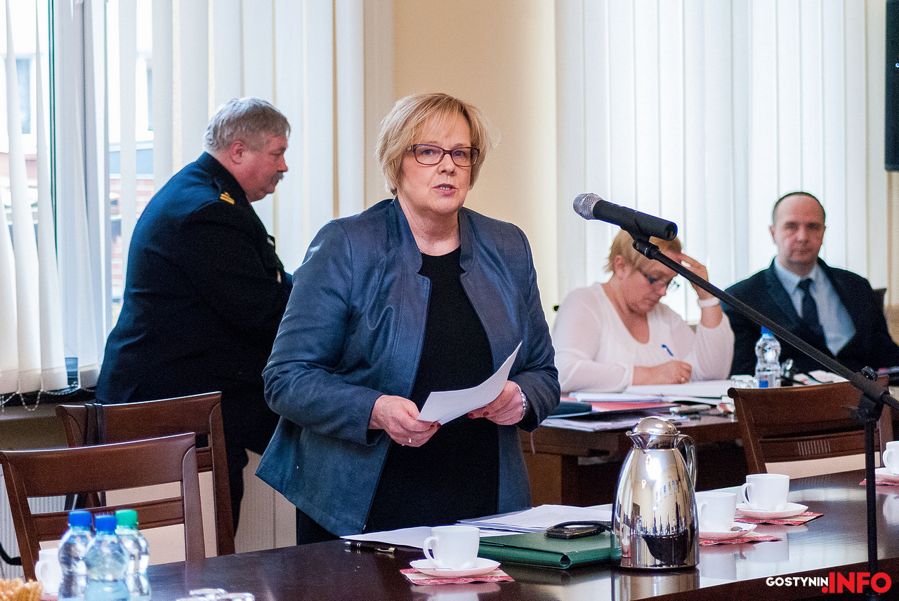 Milion złotych – tyle będzie kosztować mieszkańców powiatu utylizacja szkodliwych substancji przy ulicy Ziejkowej