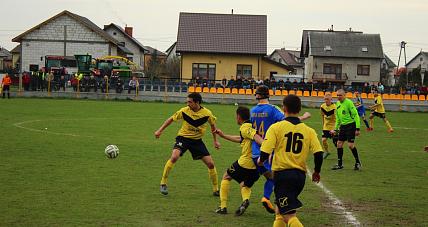 Pierwsze Zwycięstwo W Rundzie ...