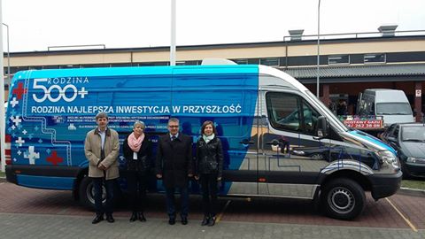 Do Gostynina przyjechał dziś BUS 500+