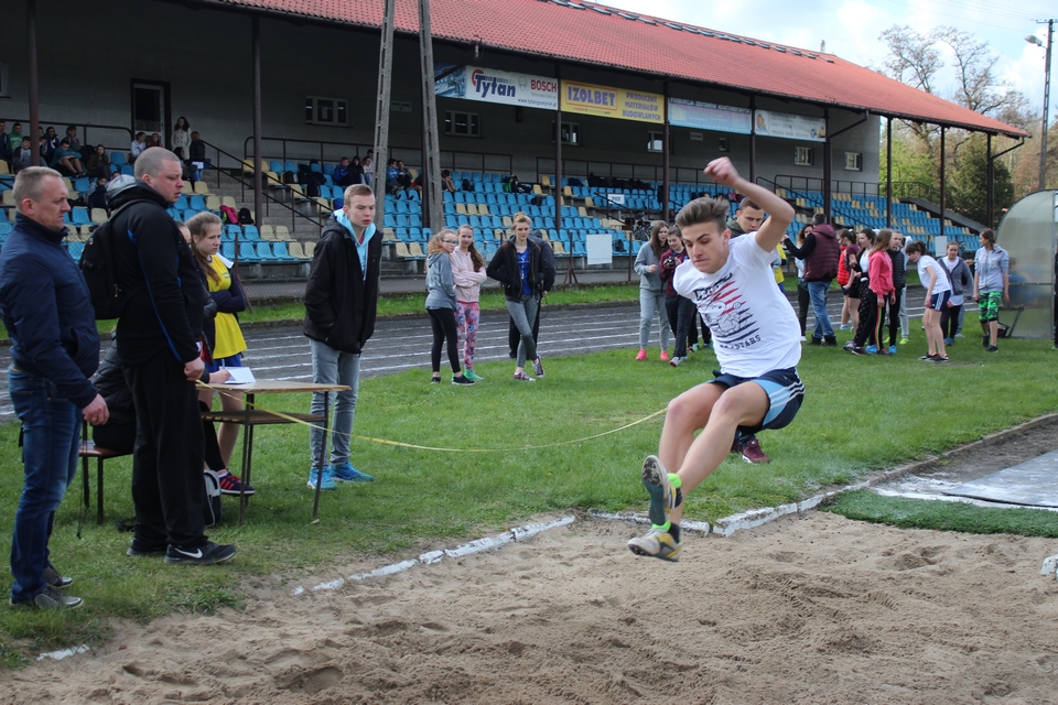 III Mistrzostwa Powiatu w Lekkiej Atletyce Szkół Gimnazjalnych