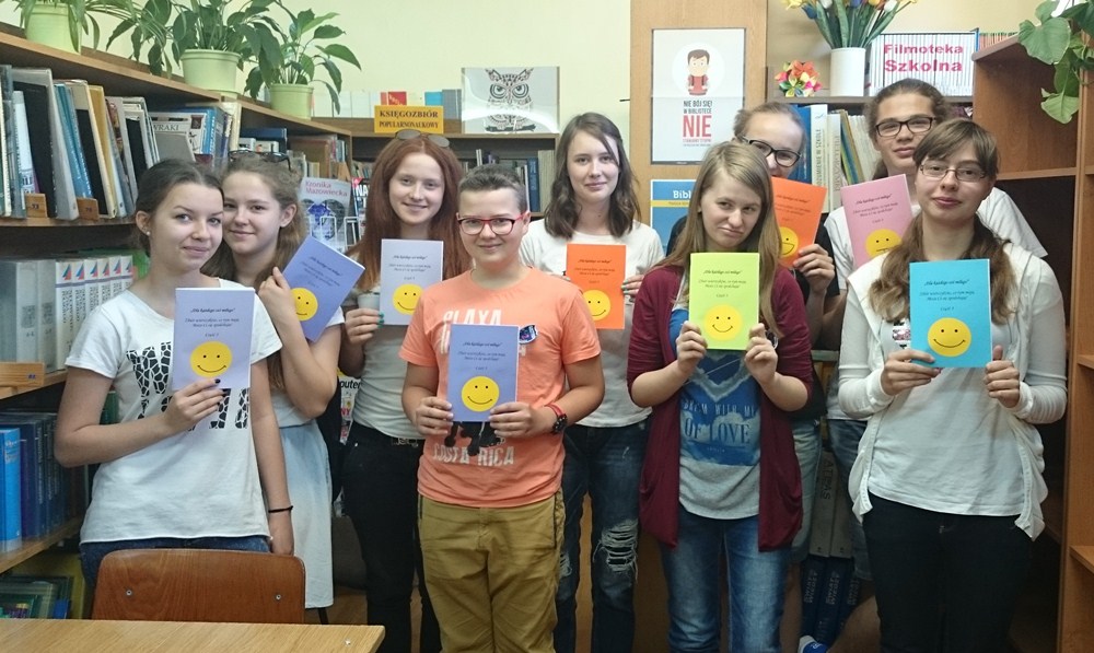 Uczniowie G2 wydali tomik wierszy dla przedszkolaków