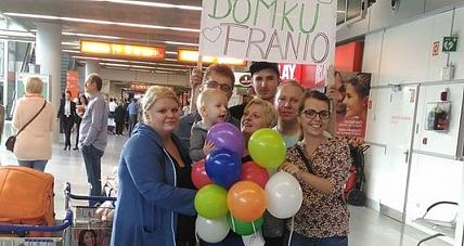 Franio Wrócił Do Polski. R...