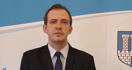 Burmistrz Chce Rozwiązać W...