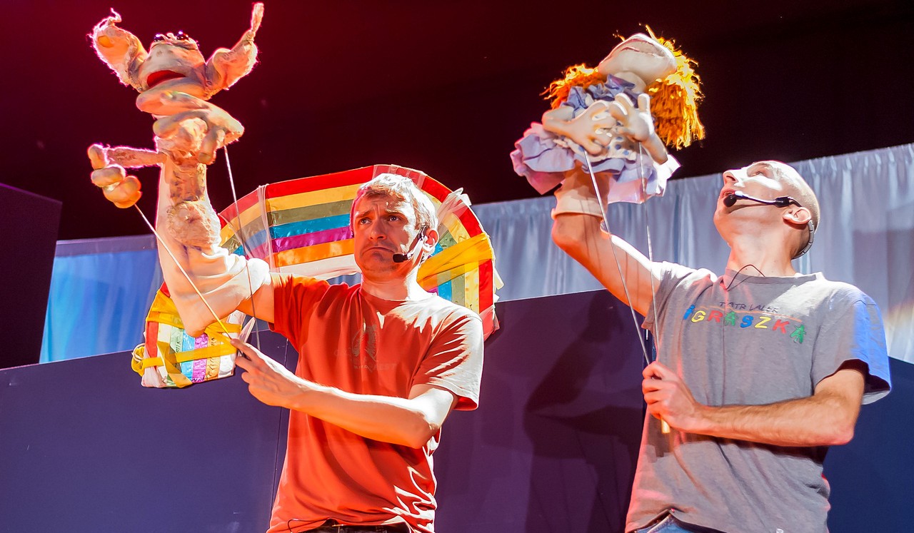 Teatr  Igraszka wystąpił na deskach MCK [15 ZDJĘĆ]