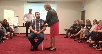 Ogromne Wyróżnienie Dla N...