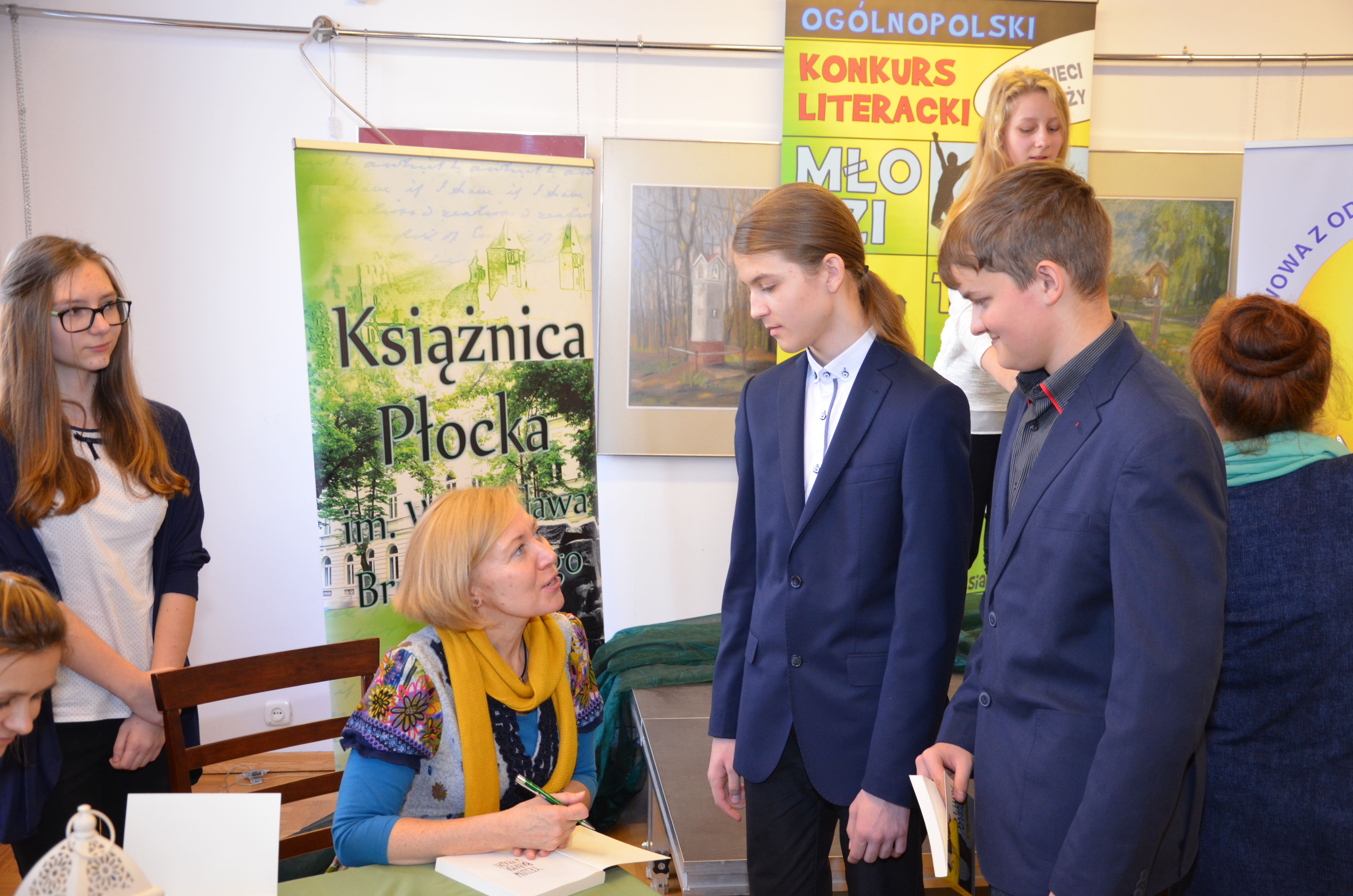 "Nobliści" laureatami Ogólnopolskiego Konkursu Literackiego [ZDJĘCIA]