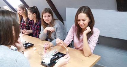 Edukacyjna Wycieczka Do Torunia...