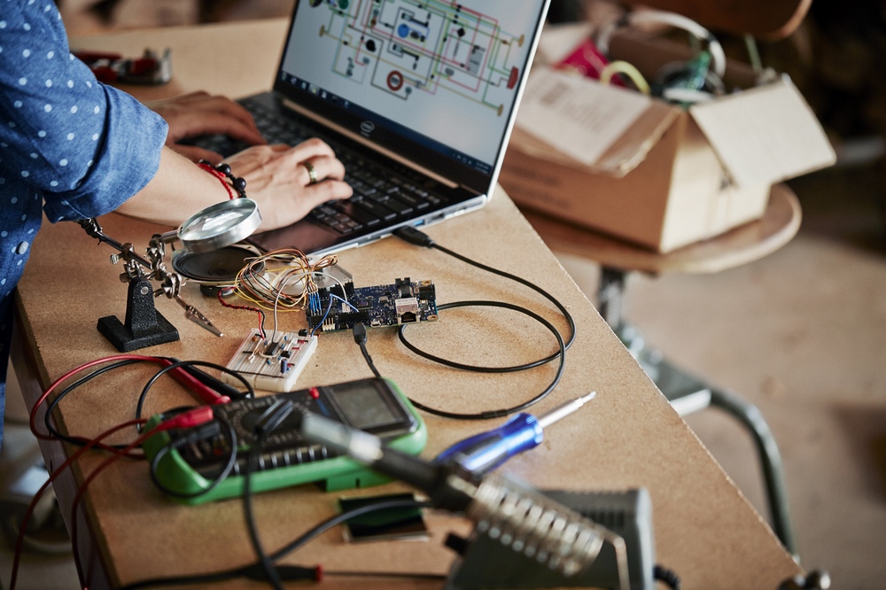 Akademia Kodowania Intela – pierwszy w Polsce konkurs Internet of Things dla uczniów