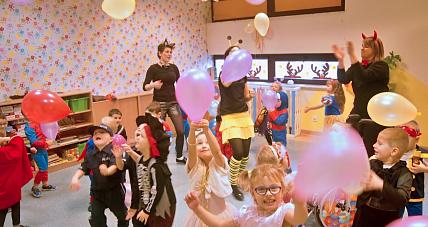 Bal Karnawałowy W Akademii ...