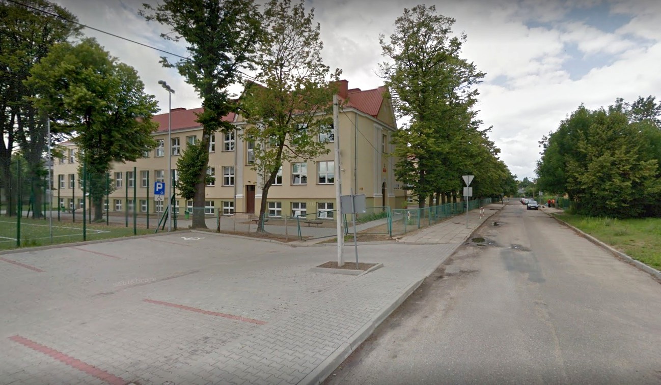 Trwają prace nad poprawą bezpieczeństwa m.in. uczniów ze Szkoły Podstawowej Nr 1