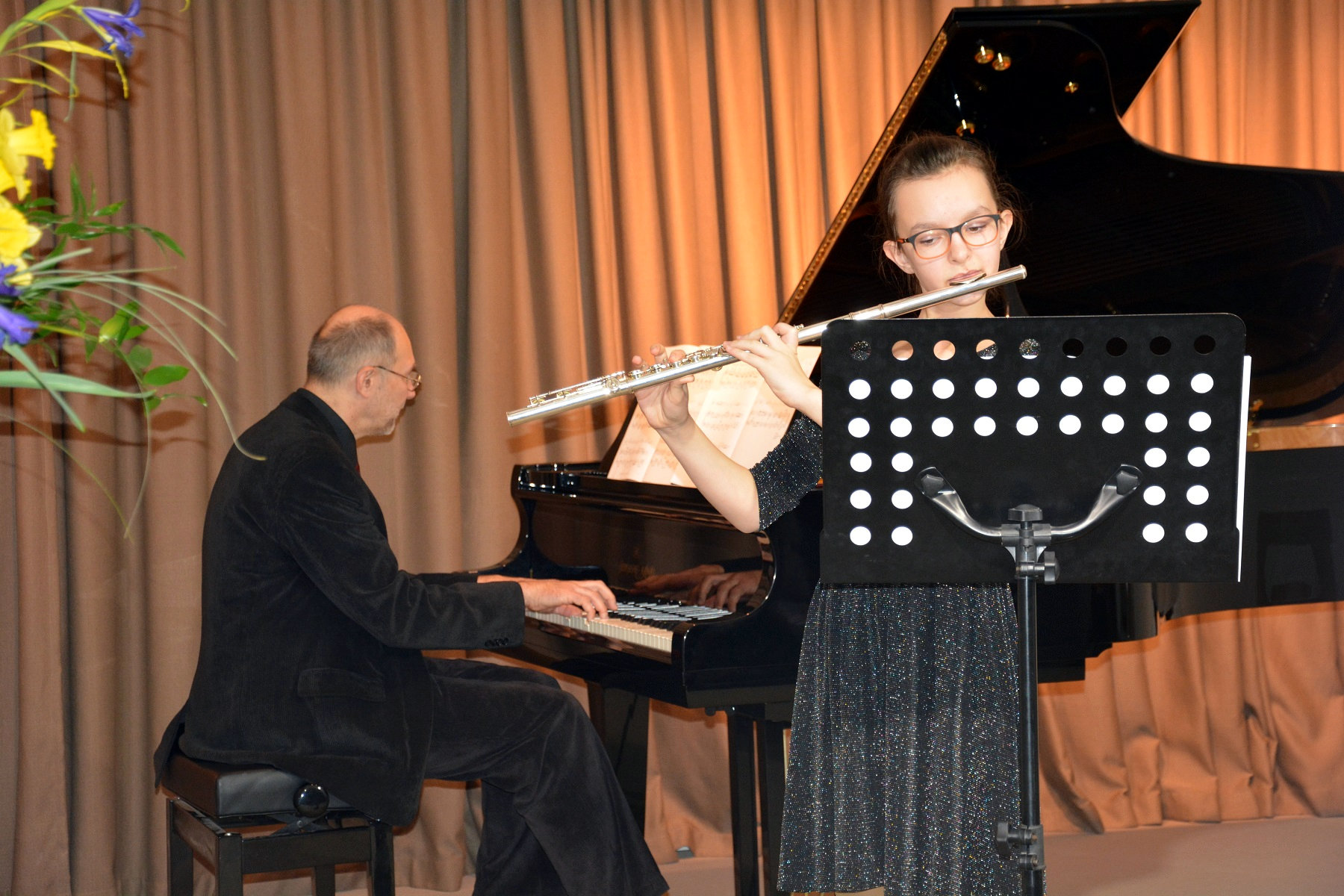 Młodzież zagrała koncert ku czci Fryderyka Chopina [ZDJĘCIA]