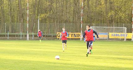 Wewnętrzny Sparing Mazura. ...