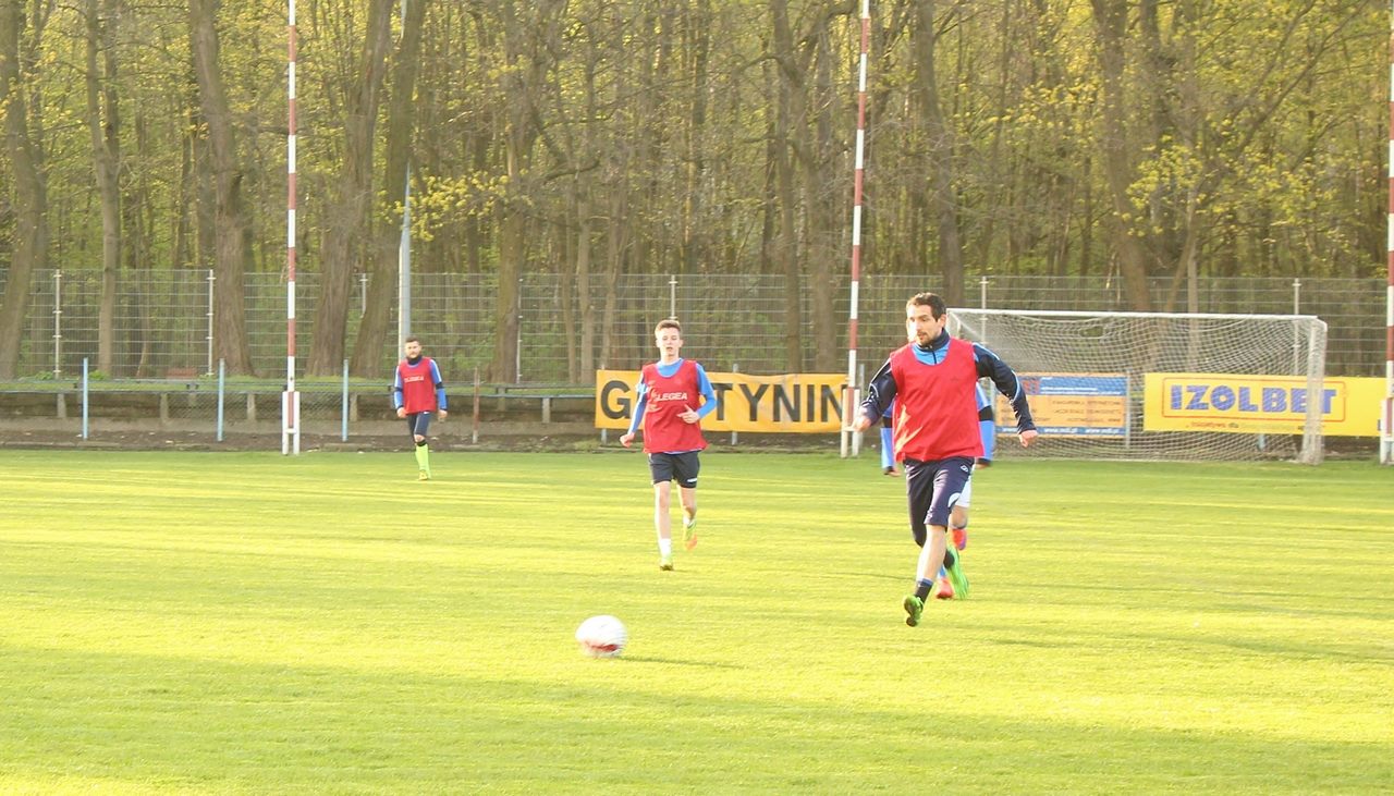 Wewnętrzny sparing Mazura. Znamy frekwencję na mecz z Legią