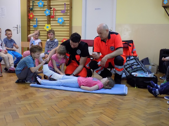 Maluchy z MP2 przeszły kurs pierwszej pomocy [ZDJĘCIA]