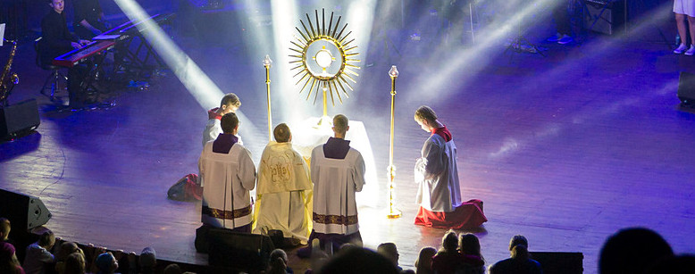 Jubileuszowy „Wieczór Chwały“ w płockim amfiteatrze [ZDJĘCIA+VIDEO]