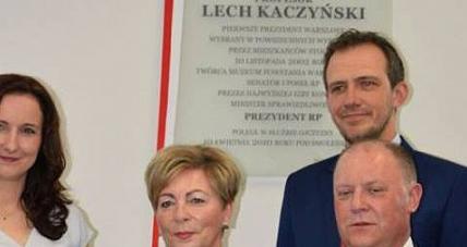 Kontrowersje W Sprawie Tablicy...