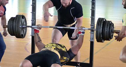 Mistrzostwa Gostynina W Wyciskaniu...