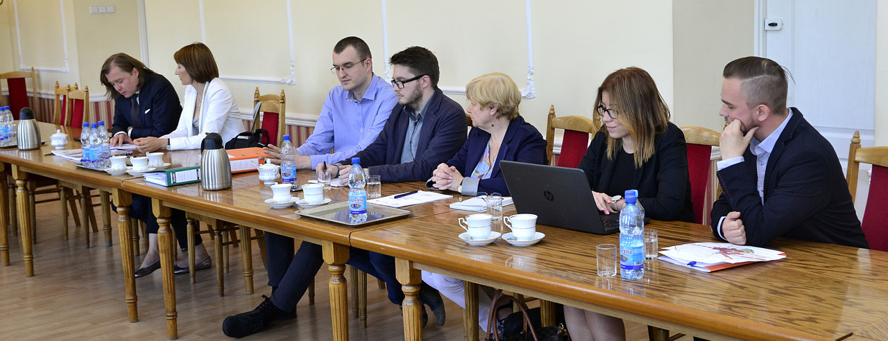 Spotkanie w sprawie środków unijnych. Burmistrz nie przyszedł [ZDJĘCIA]